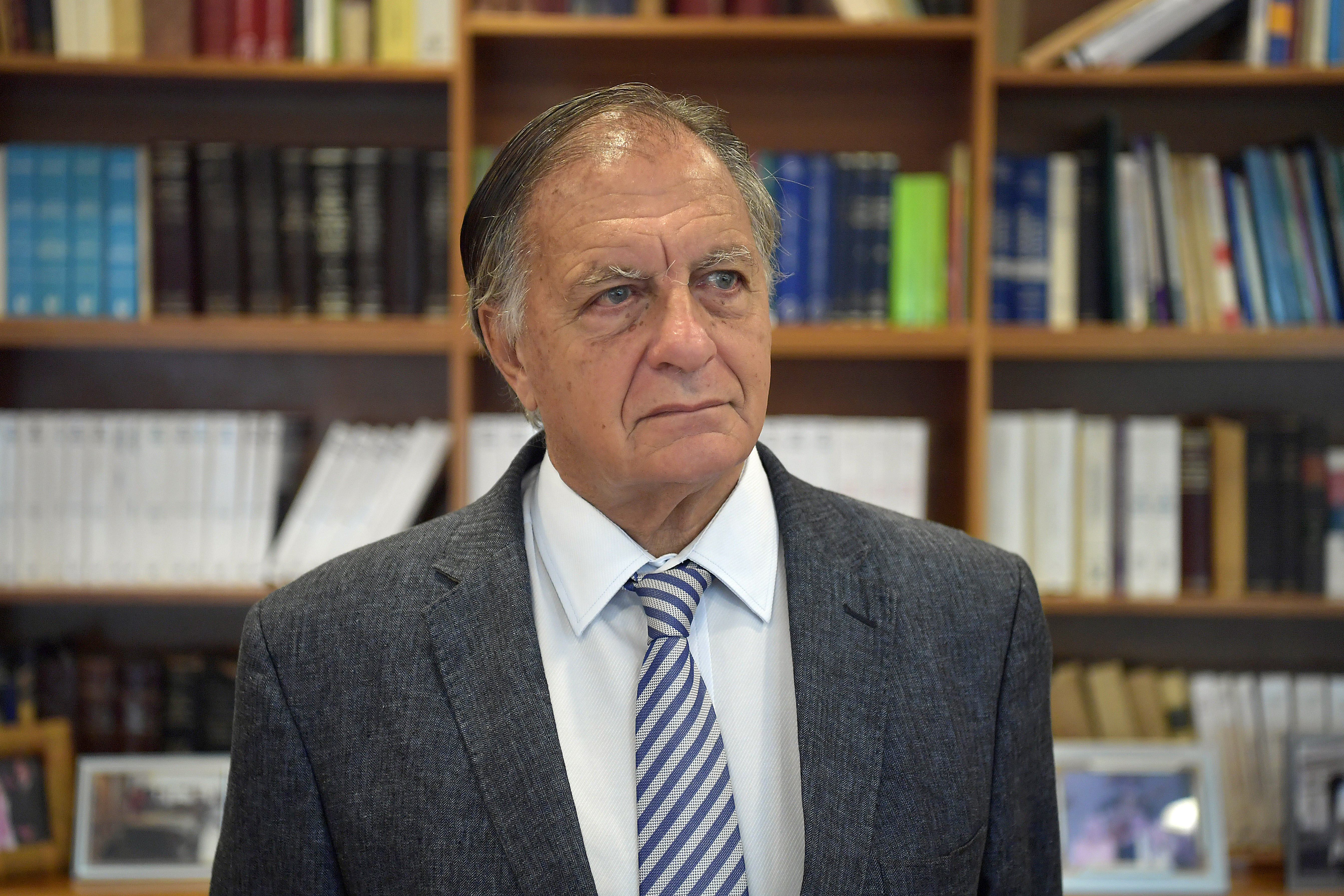 Dr. Bernardo Salduna
