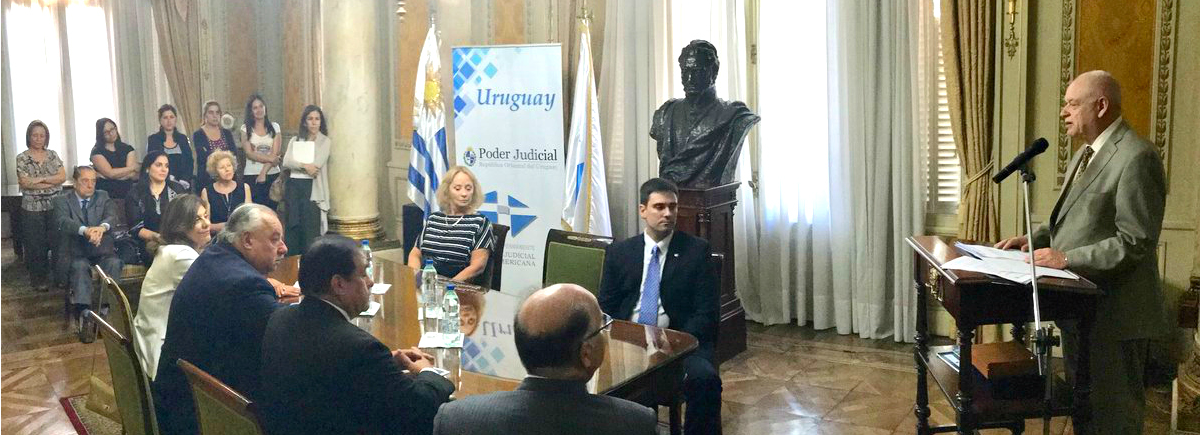 La Presidenta del STJ participó de la firma de un convenio de la Junta Federal de Cortes y el Poder Judicial de la República Oriental del Uruguay La Presidenta del STJ participó de la firma de un convenio de la Junta Federal de Cortes y el Poder Judicial de la República Oriental del Uruguay