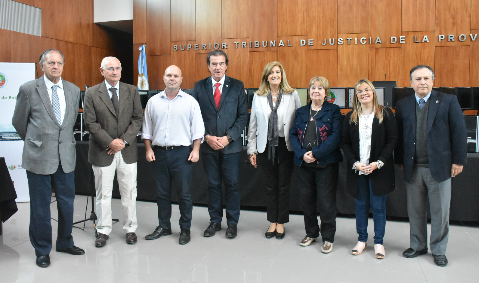 El Poder Judicial donó computadoras al Consejo General de Educación El Poder Judicial donó computadoras al Consejo General de Educación